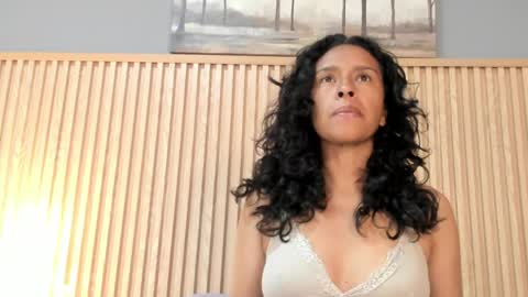 Snapshot of samantha_duart3 chatting on May 2026 12:10:01 PM samantha_duart3 online show from May 2026 12:10:01 PM