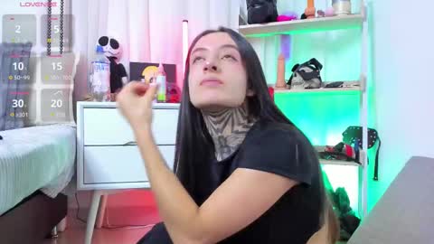 Fernanda online show from September 2025 01:56:01 PM