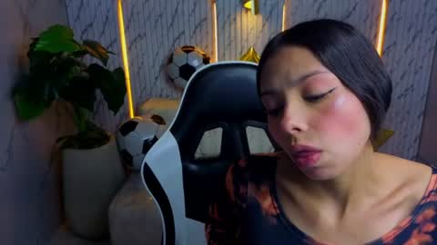 Snapshot of samantha_tx_ chatting on June 2026 03:04:01 AM Samantha online show from June 2026 03:04:01 AM