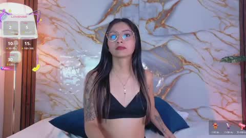 SAMANTHA ECHEVERRY online show from June 2026 07:47:01 PM