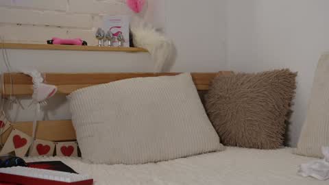 Samantha online show from December 2024 07:21:01 PM