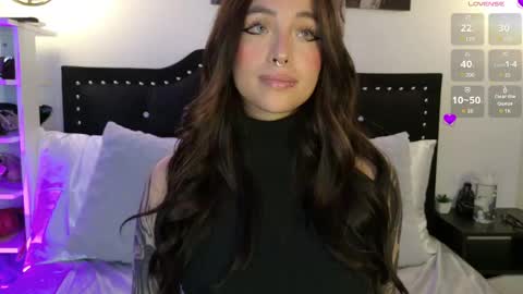 Snapshot of samanthagrant_ chatting on June 2026 07:58:02 PM IGSamanthaGrant 10 online show from June 2026 07:58:02 PM