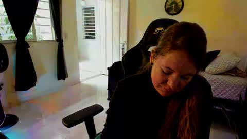 Snapshot of samanthaleon chatting on May 2026 04:17:02 PM Samantha samy online show from May 2026 04:17:02 PM