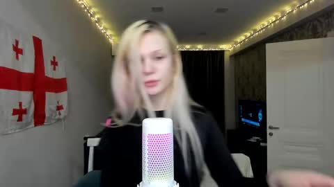 Samantha online show from January 2025 09:41:01 PM