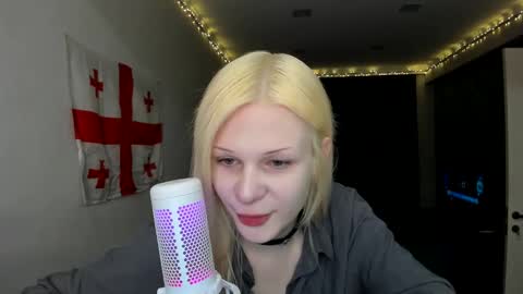 Samantha online show from February 2025 08:13:02 PM