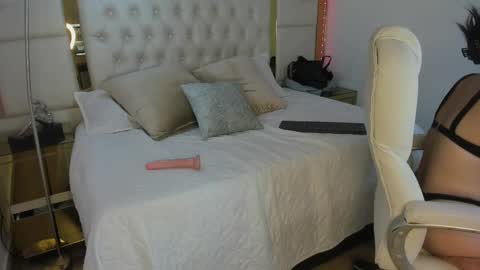 samantharoseee online show from October 2025 03:31:02 PM