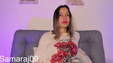 Snapshot of samara_jonnes_ chatting on February 2025 11:37:01 PM Samara is my name a pleasure delighted that you are here leave your thumb up it is important to me online show from February 2025 11:37:01 PM