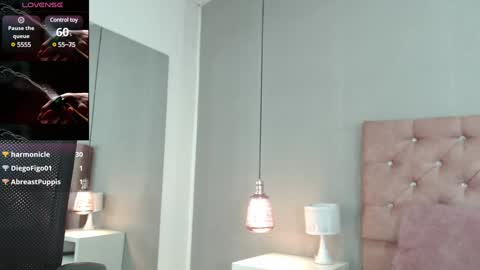 Snapshot of samaragrey18 chatting on January 2025 07:39:02 AM samaragrey18 online show from January 2025 07:39:02 AM