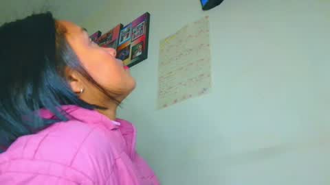 Snapshot of samary_thomas chatting on June 2026 02:34:02 AM samary thomas online show from June 2026 02:34:02 AM
