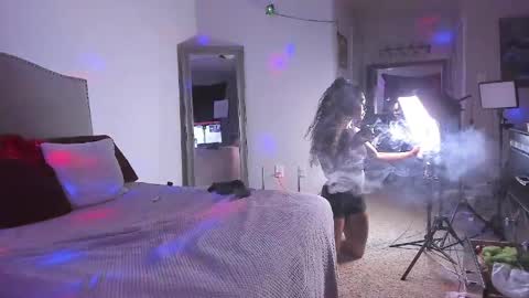 Yaya online show from April 2026 04:46:01 AM