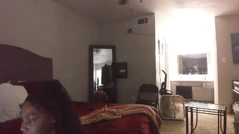 Yaya online show from April 2026 10:26:02 PM