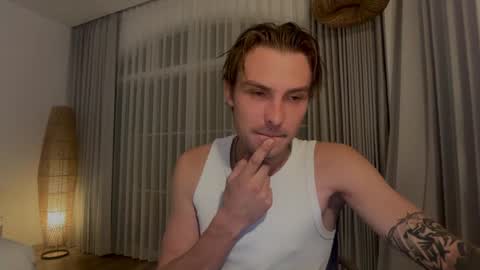 Snapshot of samblitzy chatting on July 2026 09:50:01 PM samblitzy online show from July 2026 09:50:01 PM
