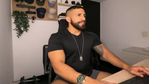 Sam Dornan online show from February 2026 10:06:02 PM