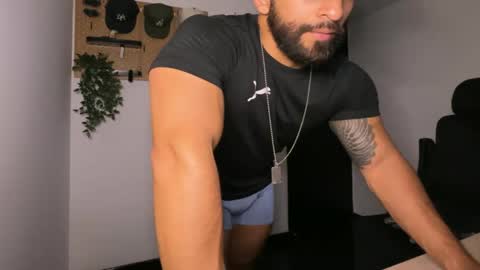 Sam Dornan online show from March 2026 01:01:02 AM