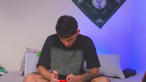 samevansx online show from November 2025 02:18:01 PM