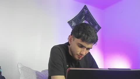 samevansx online show from May 2026 04:45:02 PM