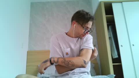 Snapshot of samgorgeous chatting on July 2026 08:31:02 AM Fansly - Top4fans online show from July 2026 08:31:02 AM