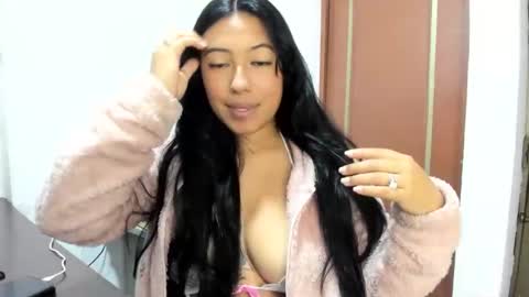 Snapshot of sami_cutte chatting on December 2024 07:11:02 PM sami_cutte online show from December 2024 07:11:02 PM