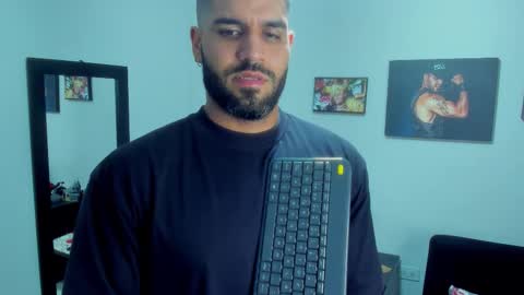 samir_hazard online show from October 2025 08:54:02 PM