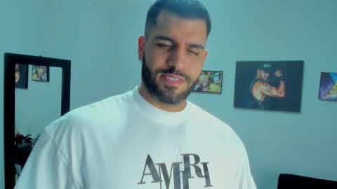 samir_hazard online show from November 2025 07:27:01 PM