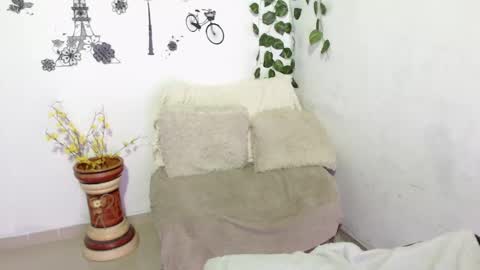 SAMIRA online show from January 2025 04:19:02 AM