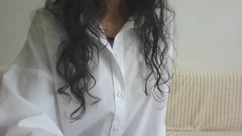 Snapshot of samiraqfresh chatting on June 2026 11:45:01 AM SamiraQFresh online show from June 2026 11:45:01 AM