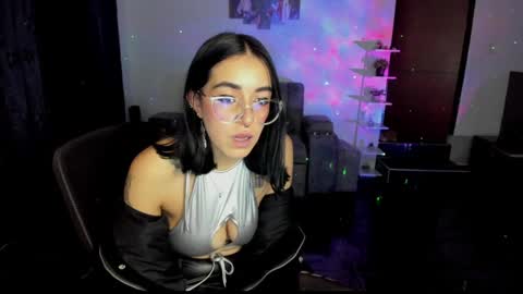 SARA online show from January 2025 01:05:02 AM