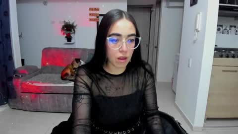 SARA online show from November 2025 09:56:02 AM