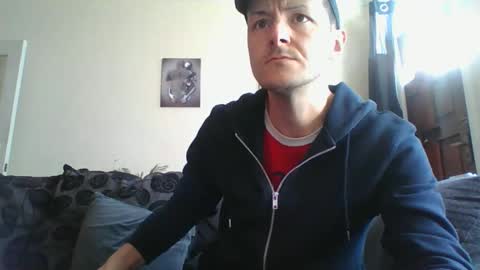 sexy lad looking for fun online show from February 2025 11:43:02 AM