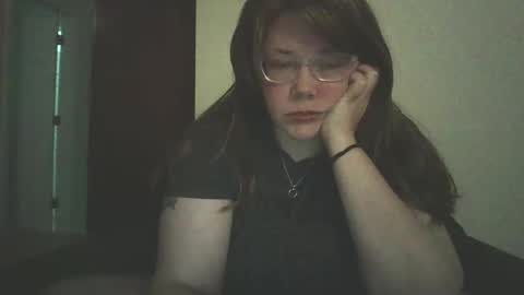 Snapshot of sammy_lyn chatting on May 2026 05:40:02 PM Sam online show from May 2026 05:40:02 PM