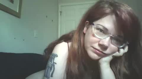 Snapshot of sammy_lyn chatting on May 2026 06:05:02 PM Sam online show from May 2026 06:05:02 PM