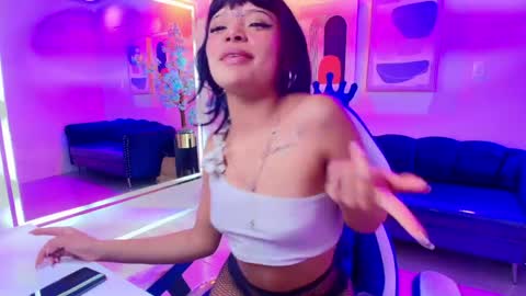 Snapshot of sammy_mauzy chatting on April 2026 03:32:01 AM Sammy online show from April 2026 03:32:01 AM