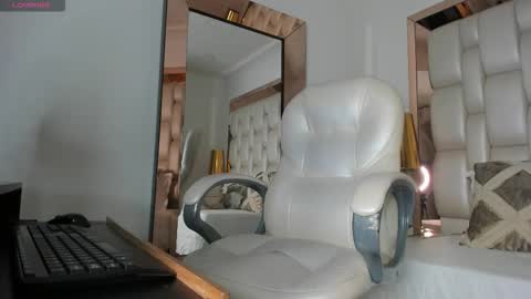 Sammy online show from December 2025 05:08:02 PM