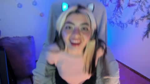 Snapshot of sammysammy_ chatting on January 2025 08:21:01 PM online show from January 2025 08:21:01 PM
