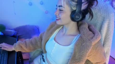 Snapshot of sammysammy_ chatting on January 2025 03:09:02 AM online show from January 2025 03:09:02 AM