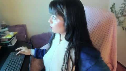 Snapshot of sammysammy_ chatting on October 2025 03:03:02 AM online show from October 2025 03:03:02 AM
