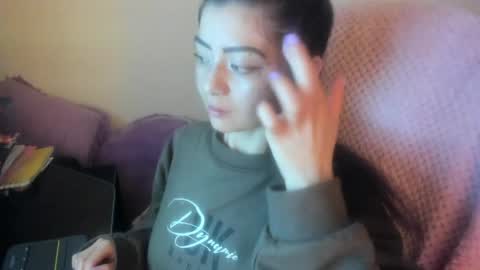   online show from April 2026 07:12:01 AM