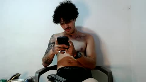 Snapshot of sammytop22 chatting on June 2026 12:19:02 PM sammy model independiente online show from June 2026 12:19:02 PM