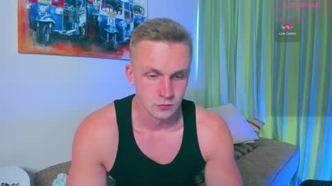 Snapshot of samuel_andrew chatting on December 2024 05:51:01 AM Samuel online show from December 2024 05:51:01 AM