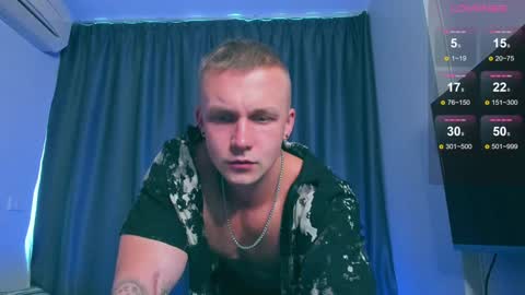 Snapshot of samuel_andrew chatting on January 2025 06:01:02 AM Samuel online show from January 2025 06:01:02 AM