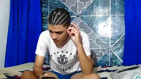 Snapshot of samuel_sincee chatting on September 2025 01:07:02 AM Samuel Sincee online show from September 2025 01:07:02 AM