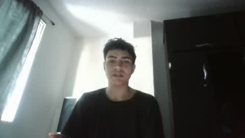 Snapshot of samuel_watkins1 chatting on May 2026 03:06:01 PM samuel_watkins1 online show from May 2026 03:06:01 PM