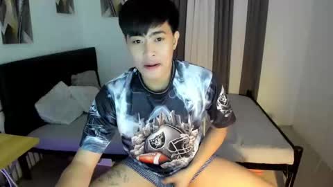 Snapshot of samuelangelo chatting on November 2025 02:44:02 AM Sam online show from November 2025 02:44:02 AM