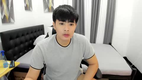 Snapshot of samuelangelo chatting on December 2025 05:51:02 PM Sam online show from December 2025 05:51:02 PM