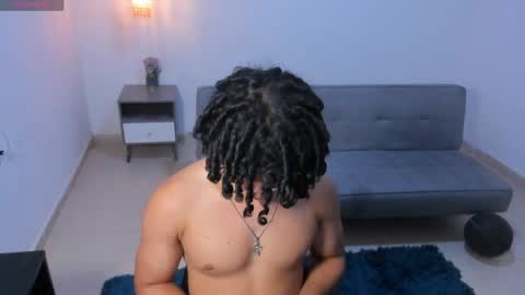 Snapshot of samxx_muscle chatting on May 2026 02:22:02 PM samxx_muscle online show from May 2026 02:22:02 PM