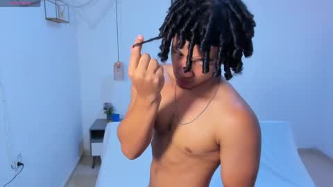 Snapshot of samxx_muscle chatting on June 2026 02:41:02 PM samxx_muscle online show from June 2026 02:41:02 PM