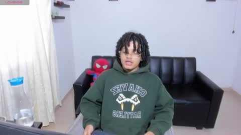 Snapshot of samxx_muscle chatting on June 2026 02:52:01 PM samxx_muscle online show from June 2026 02:52:01 PM