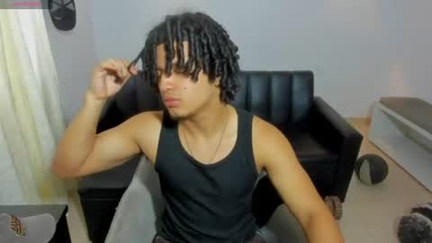 Snapshot of samxx_muscle chatting on June 2026 05:39:01 PM samxx_muscle online show from June 2026 05:39:01 PM