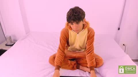 Sammy online show from June 2026 02:09:01 AM