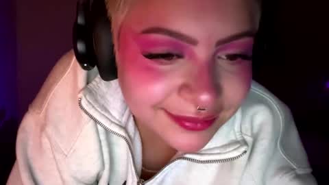 Samymoon online show from January 2026 05:37:01 PM